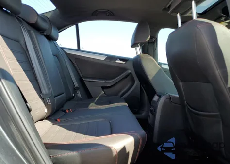 2012 Volkswagen Jetta Gli from USA, damaged, VIN 3VW5A7AJ0CM425736